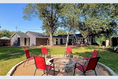 1707 Lexington Street, Taylor, TX 76574 - Photo 23