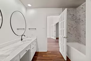 207 Free Rein, Horseshoe Bay, TX 78657 - Photo 25