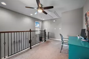 160 Thornless Cir, Buda, TX 78610 - Photo 17