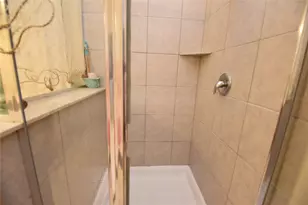 221 Joseph Dr, Buda, TX 78610 - Photo 23