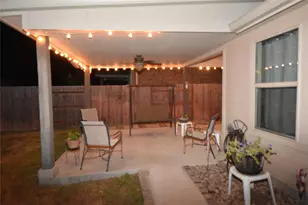 221 Joseph Dr, Buda, TX 78610 - Photo 33