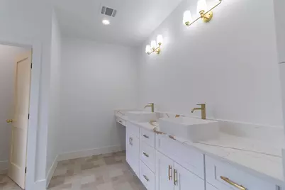 109 E Keanahalululu Lane, Bastrop, TX 78602 - Photo 21