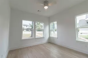 109 E Keanahalululu Ln, Bastrop, TX 78602 - Photo 29