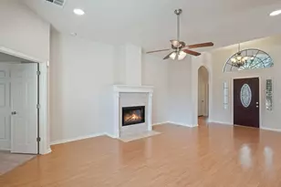 710 Hedgewood Dr, Georgetown, TX 78628 - Photo 7