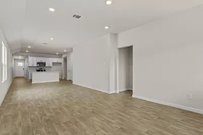 204 Raymondville Path, San Marcos, TX 78666 - Photo 25