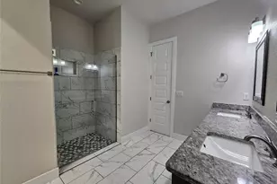 21403 Patton Ave, Lago Vista, TX 78645 - Photo 17