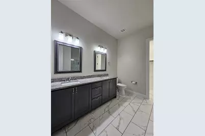 21403 Patton Avenue #B, Lago Vista, TX 78645 - Photo 15