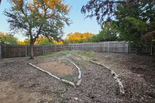 21403 Patton Ave, Lago Vista, TX 78645 - Photo 29