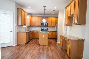 2901 Fleet Dr, Austin, TX 78748 - Photo 11