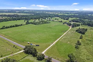 451 Pleasant Grove Rd, Elgin, TX 78621 - Photo 29