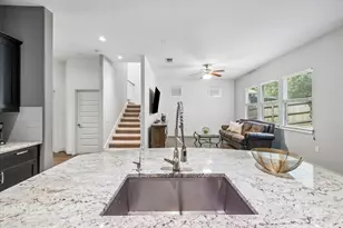 12123 Cottage Promenade Ct, Austin, TX 78753 - Photo 11