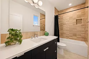 1007 E 15th St, Austin, TX 78702 - Photo 13