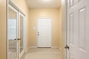 1706 Hidden Springs Path, Round Rock, TX 78665 - Photo 13