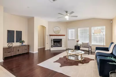 1706 Hidden Springs Path, Round Rock, TX 78665 - Photo 5
