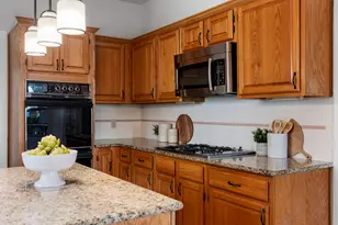 6304 Walebridge Ln, Austin, TX 78739 - Photo 15