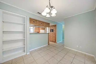 1510 W North Loop Boulevard #212, Austin, TX 78756 - Photo 5