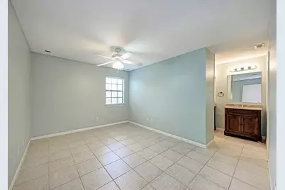 1510 W North Loop Boulevard #212, Austin, TX 78756 - Photo 17