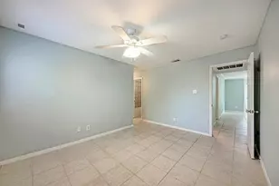 1510 W N Loop Blvd, Austin, TX 78756 - Photo 9