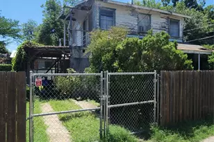 85 W Navasota St, Austin, TX 78702 - Photo 13