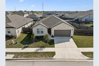 104 Greenspire Downs Drive, Hutto, TX 78634 - Photo 35