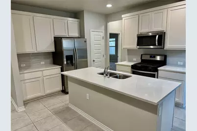 13406 Latrobe Drive, Austin, TX 78753 - Photo 9