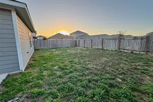 13406 Latrobe Dr, Austin, TX 78753 - Photo 31