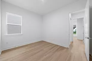 613 Hallwood Dr, Liberty Hill, TX 78642 - Photo 9