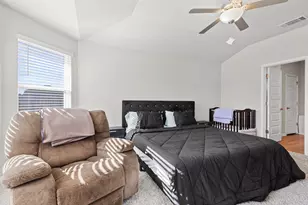 110 Greenspire Downs Dr, Hutto, TX 78634 - Photo 17