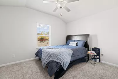 110 Greenspire Downs Drive, Hutto, TX 78634 - Photo 23