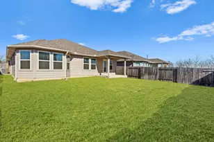 110 Greenspire Downs Dr, Hutto, TX 78634 - Photo 27