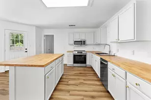 2431 Lavendale Ct, Austin, TX 78748 - Photo 9