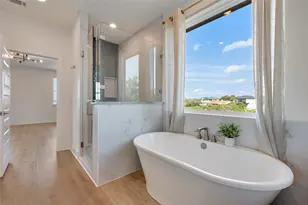 429 Summit Ridge Dr N, Point Venture, TX 78645 - Photo 21