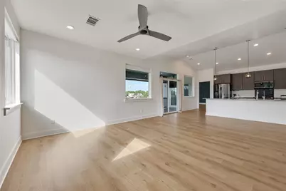 429 Summit Ridge Drive N, Point Venture, TX 78645 - Photo 5