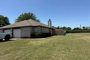 111 Axis Deer Trail, Hutto, TX 78634 - Photo 3