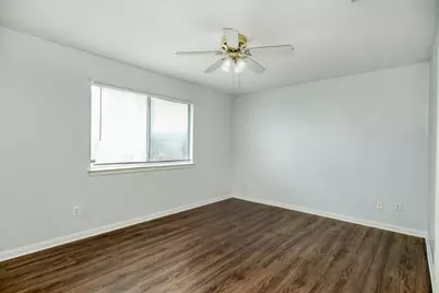 111 Axis Deer Trail, Hutto, TX 78634 - Photo 5