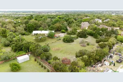 15 Wildflower Trail, Round Rock, TX 78664 - Photo 3