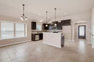 6033 Roma St, Round Rock, TX 78665 - Photo 5