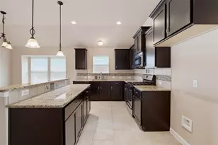 6033 Roma St, Round Rock, TX 78665 - Photo 3