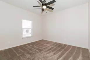 20017 Hubert R Humphrey Rd, Manor, TX 78653 - Photo 17