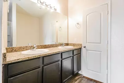 20017 Hubert R. Humphrey Road, Manor, TX 78653 - Photo 11