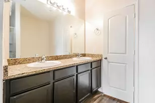 20017 Hubert R Humphrey Rd, Manor, TX 78653 - Photo 11