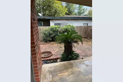 523 Murray Avenue, Rockdale, TX 76567 - Photo 15