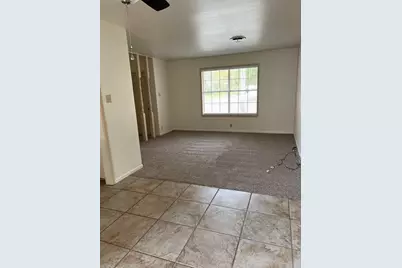 523 Murray Avenue, Rockdale, TX 76567 - Photo 3