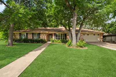 301 Tallwood Drive, Georgetown, TX 78628 - Photo 1