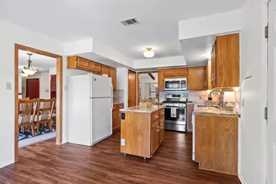 301 Tallwood Drive, Georgetown, TX 78628 - Photo 15