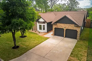 8111 Elkhorn Mountain Trail, Austin, TX 78729 - Photo 3