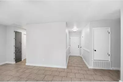 302 Shadow Bend Cove, Austin, TX 78745 - Photo 3