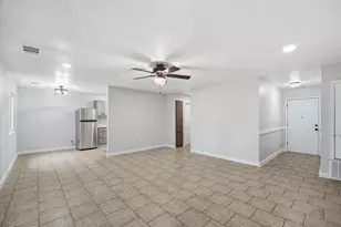 302 Shadow Bend Cove, Austin, TX 78745 - Photo 5