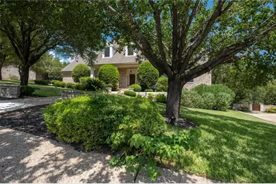 1733 Canonero Drive, Austin, TX 78746 - Photo 9