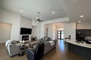 501 Calistoga Wheel, Liberty Hill, TX 78642 - Photo 5